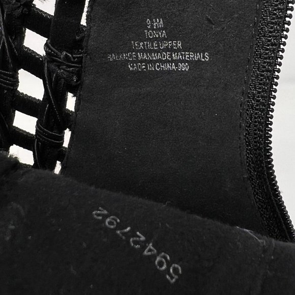 Impo Black‎ Faux Suede Stretch Ankle Boots Lattice Cutwork Zipper Back 3.5” Heel - Picture 10 of 11